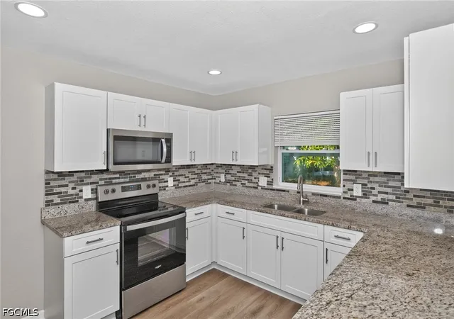 Photo 4 of Single family home for sale at 5131 Aragon Way S, Saint Petersburg, FL 33705 | MLS# 2026035307 | Listing updated on 2026-10-06