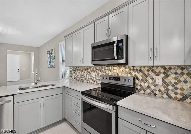 Photo 4 of Single family home for sale at 3946 Spotted Eagle Wy, Fort Myers, FL 33966 | MLS# 2026035308 | Listing updated on 2026-10-29