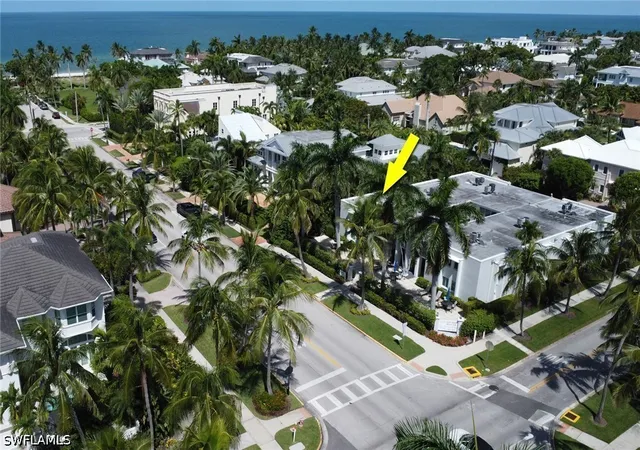 Photo 1 of Condo for sale at 175 5th Avenue S #4, Naples, FL 34102 | MLS# 226029857 | Listing updated on 2026-09-16