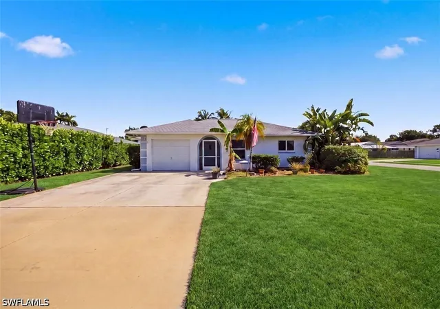 Photo 2 of Sale Pending at 702 109th Avenue N, Naples, FL 34108 | MLS# 226029822 | Listing updated on 2026-09-15