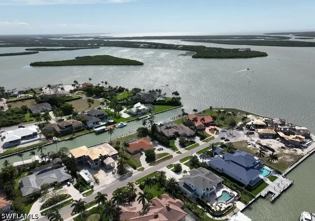 Photo 3 of Sale Pending at 961 Scott Dr, Marco Island, FL 34145 | MLS# 226030089 | Listing updated on 2026-09-12