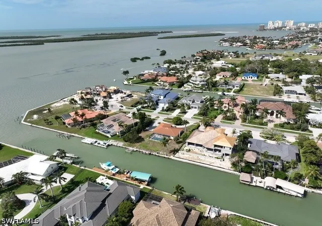 Photo 4 of Sale Pending at 961 Scott Dr, Marco Island, FL 34145 | MLS# 226030089 | Listing updated on 2026-09-12