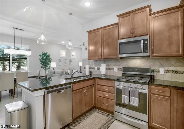 Photo 3 of Sale Pending at 7674 Jacaranda Ln, Naples, FL 34114 | MLS# 226030016 | Listing updated on 2026-09-09