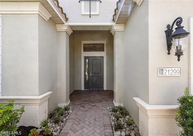 Photo 3 of Single family home for sale at 21299 Estero Vista Ct, Estero, FL 33928 | MLS# 226027950 | Listing updated on 2026-09-15