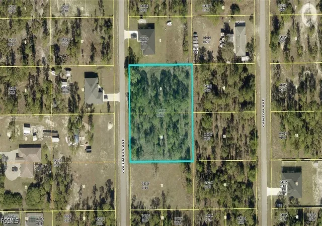 Photo 1 of Land for sale at 906 Columbus Ave, Lehigh Acres, FL 33972 | MLS# 2026035478 | Listing updated on 2026-09-08