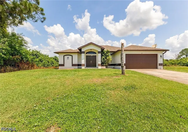 Photo 1 of Single family home for sale at 691 Manhattan St E, Lehigh Acres, FL 33974 | MLS# 2026035523 | Listing updated on 2026-09-09