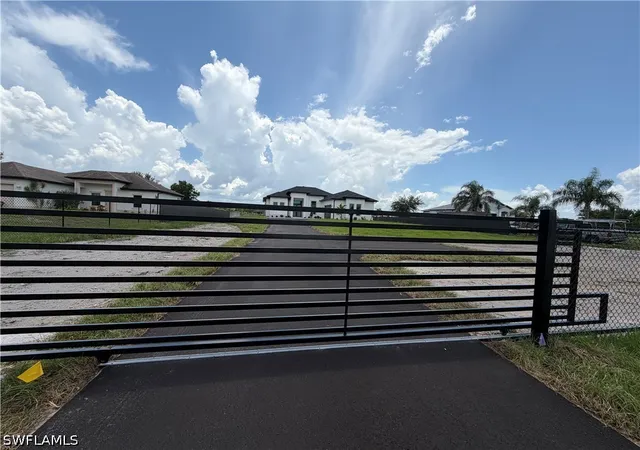 Photo 2 of Single family home for sale at 3806 Ne 60th Avenue, Naples, FL 34120 | MLS# 226030250 | Listing updated on 2026-09-14