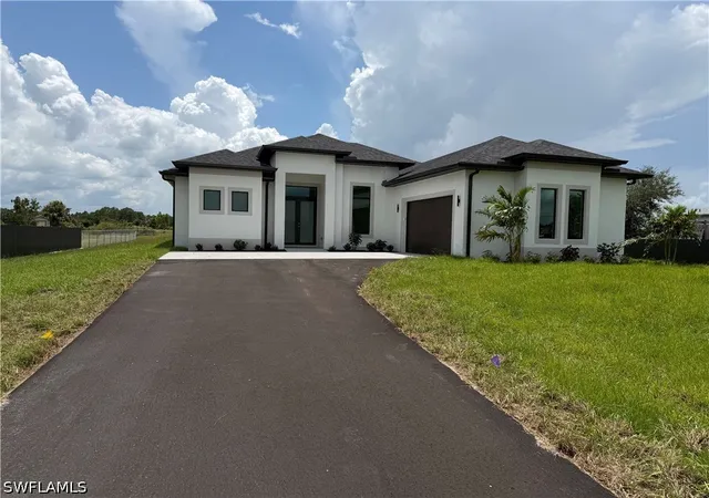 Photo 3 of Single family home for sale at 3806 NE 60th Avenue, Naples, FL 34120 | MLS# 226030250 | Listing updated on 2026-09-14