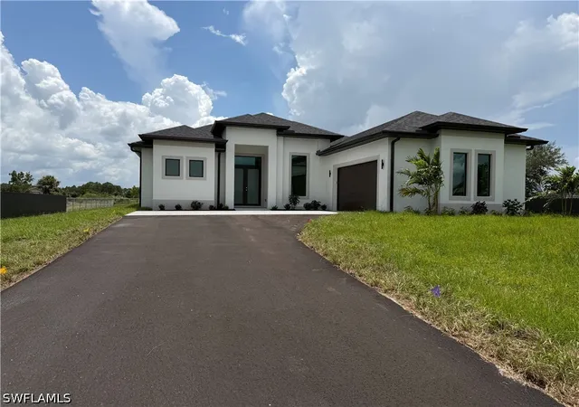 Photo 4 of Single family home for sale at 3806 NE 60th Avenue, Naples, FL 34120 | MLS# 226030250 | Listing updated on 2026-09-14