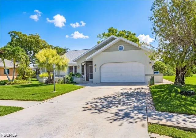 Photo 2 of Sale Pending at 4220 Glasgow Ct, North Fort Myers, FL 33903 | MLS# 2026035549 | Listing updated on 2026-09-14