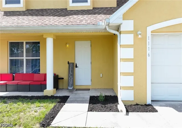 Photo 3 of Single family home for sale at 1116 Crestwood St E, Lehigh Acres, FL 33974 | MLS# 2026035562 | Listing updated on 2026-09-13