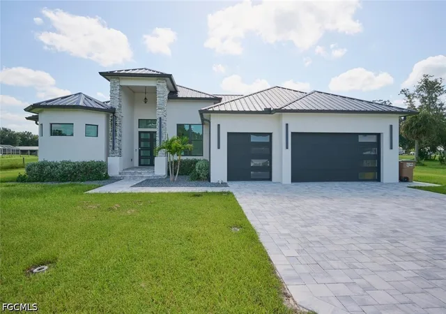 Photo 1 of Single family home for sale at 6201 Greenbriar Farms Rd, Fort Myers, FL 33905 | MLS# 2026035572 | Listing updated on 2026-09-27