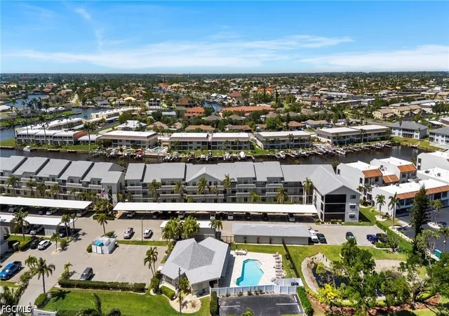 Photo 1 of Condo for sale at 4230 Se 20th Pl #302, Cape Coral, FL 33904 | MLS# 2026035579 | Listing updated on 2026-09-11