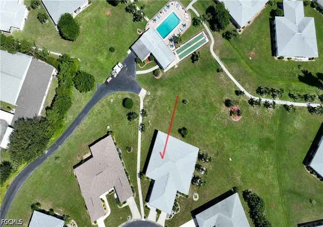 Photo 3 of Townhouse for sale at 8524 Dominican Ct, Fort Myers, FL 33907 | MLS# 2026035611 | Listing updated on 2026-10-16