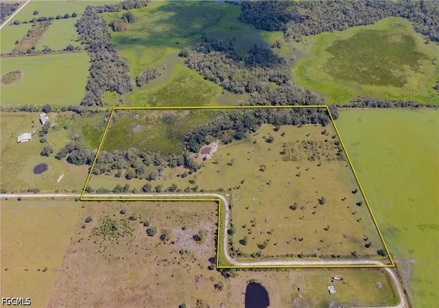 Photo 1 of Land for sale at Fernwood Ln, Labelle, FL 33935 | MLS# 2026035613 | Listing updated on 2026-09-02