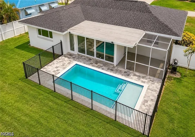 Photo 3 of Single family home for sale at 1428 Vendome Ct, Cape Coral, FL 33904 | MLS# 2026035626 | Listing updated on 2026-09-07
