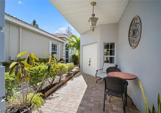Photo 3 of Single family home for sale at 9049 Spring Mountain Wy, Fort Myers, FL 33908 | MLS# 2026035627 | Listing updated on 2026-09-12