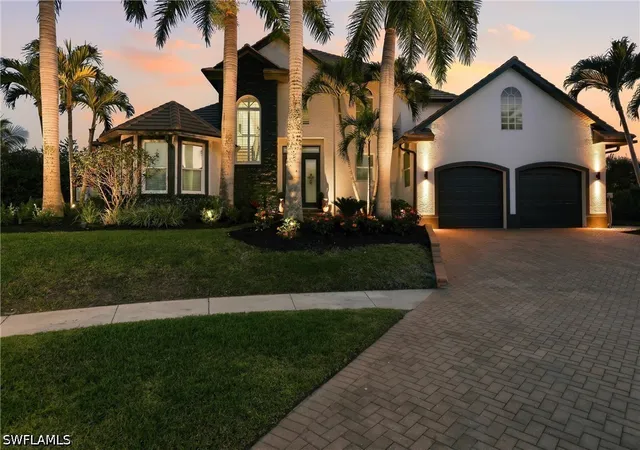 Photo 1 of Single family home for sale at 1045 Cottonwood Ct, Marco Island, FL 34145 | MLS# 226030305 | Listing updated on 2026-09-08