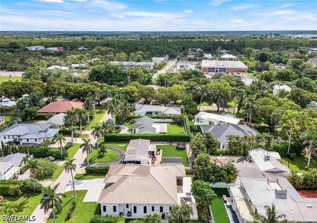 Photo 3 of Single family home for sale at 1248 13th Ave N, Naples, FL 34102 | MLS# 226030372 | Listing updated on 2026-09-16