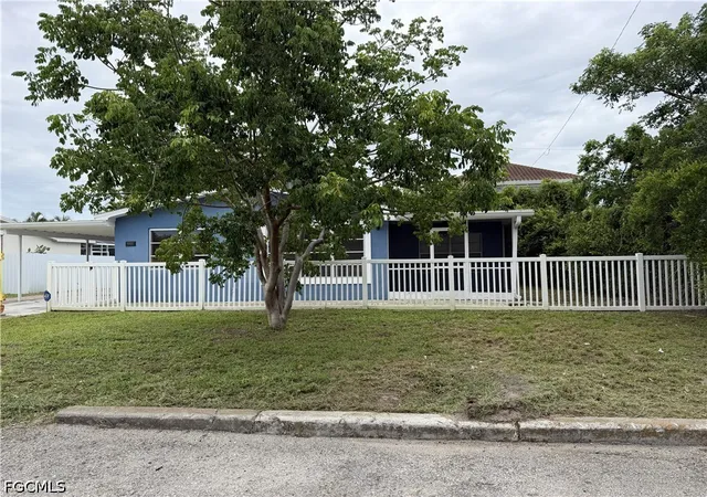 Photo 16 of Sale Pending at 4481 Lagg Ave, Fort Myers, FL 33901 | MLS# 2026035653 | Listing updated on 2026-09-08
