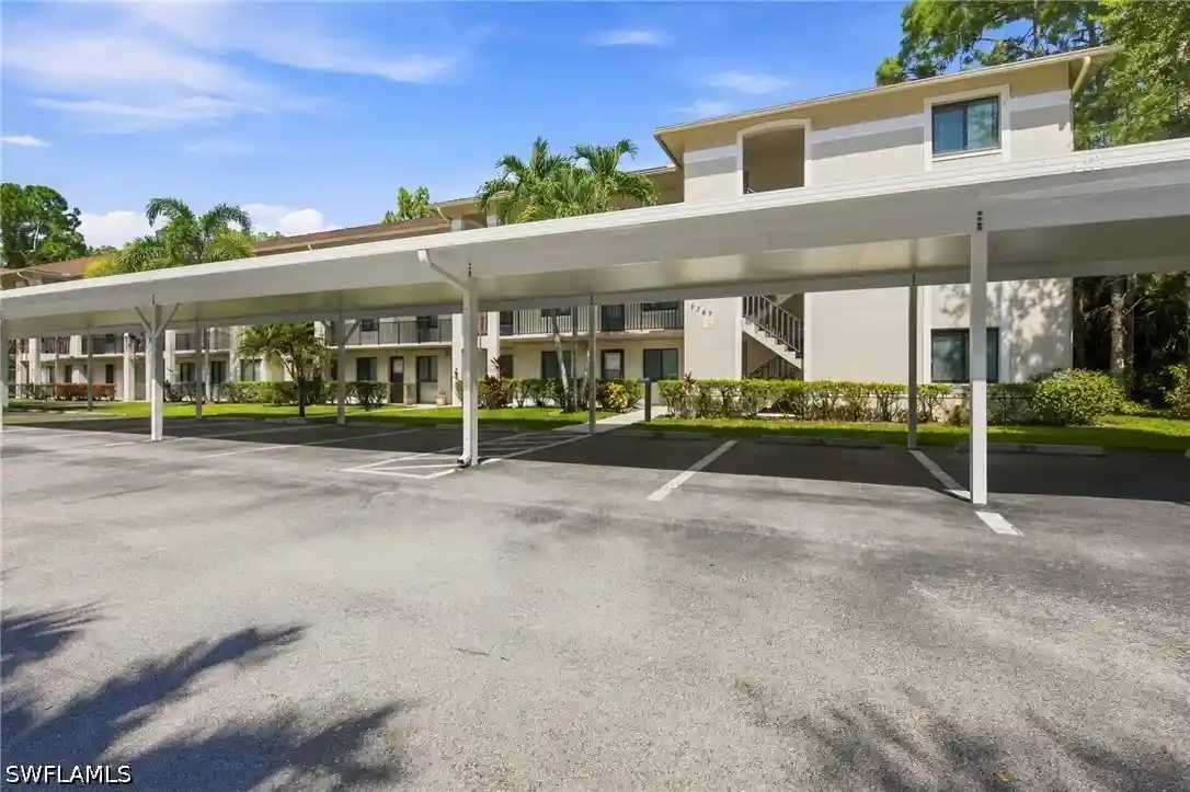 Listing Photo 21 - Condo for sale in 5767 Deauville Cir located at 5767 Deauville Cir, Naples, FL 34112 - Unit #D106