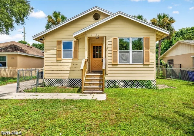 Photo 2 of Sale Pending at 11535 Chapman Ave, Bonita Springs, FL 34135 | MLS# 226030338 | Listing updated on 2026-09-01