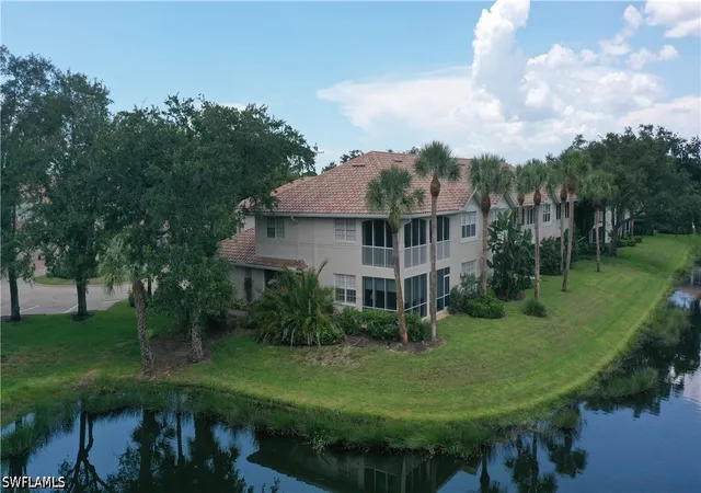 Listing Photo 5 - Condo for sale in building located at 25051 Banbridge Ct, Bonita Springs, FL 34134 - Unit #103