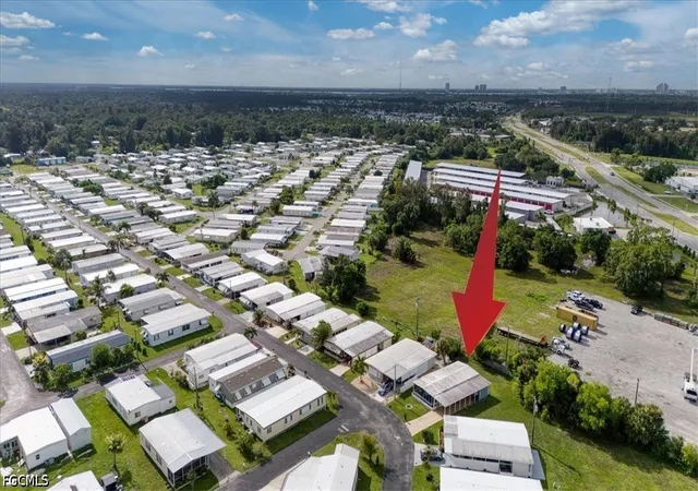 Photo 3 of Sale Pending at 2984 Longview Ln, North Fort Myers, FL 33917 | MLS# 2026035694 | Listing updated on 2026-10-20