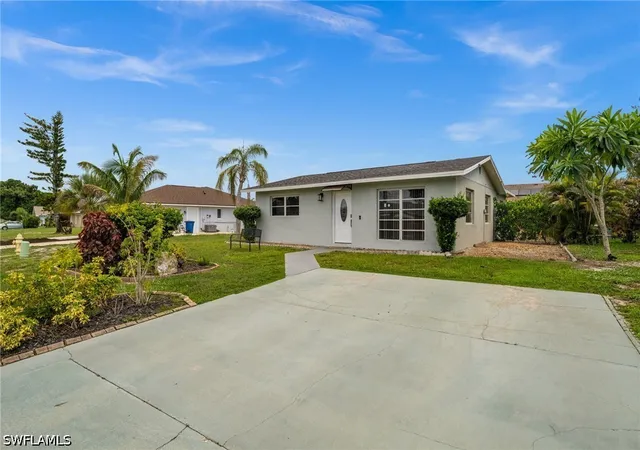 Photo 1 of Sale Pending at 7262 Buchanan Rd, Fort Myers, FL 33967 | MLS# 226030027 | Listing updated on 2026-09-18