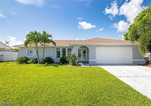 Photo 1 of Single family home for sale at 926 Se 26th Ter, Cape Coral, FL 33904 | MLS# 2026035705 | Listing updated on 2026-09-15