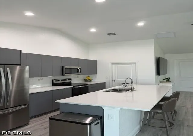 Photo 3 of Single family home for sale at 8041 Sherwood Cir, Labelle, FL 33935 | MLS# 2026035763 | Listing updated on 2026-09-22