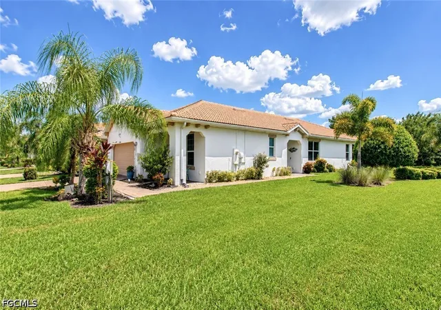 Photo 3 of Sale Pending at 10386 Prato Dr, Fort Myers, FL 33913 | MLS# 2026035777 | Listing updated on 2026-09-08