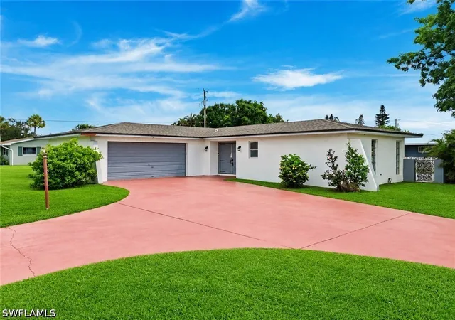 Photo 1 of Single family home for sale at 1681 Country Club Pkwy, Lehigh Acres, FL 33936 | MLS# 226030525 | Listing updated on 2026-09-13