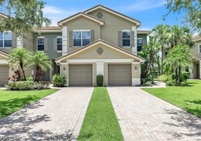 Photo 3 of Sale Pending at 3171 Cottonwood Bnd #1106, Fort Myers, FL 33905 | MLS# 2026035823 | Listing updated on 2026-09-05