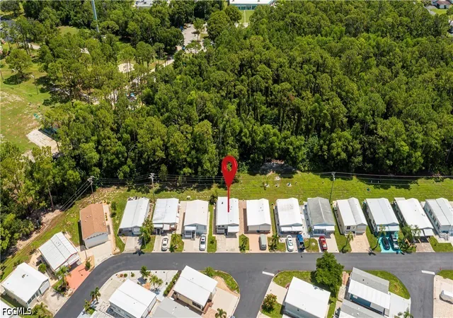 Photo 2 of Manufactured home for sale at 260 Caravan Cir, North Fort Myers, FL 33903 | MLS# 2026035844 | Listing updated on 2026-09-11