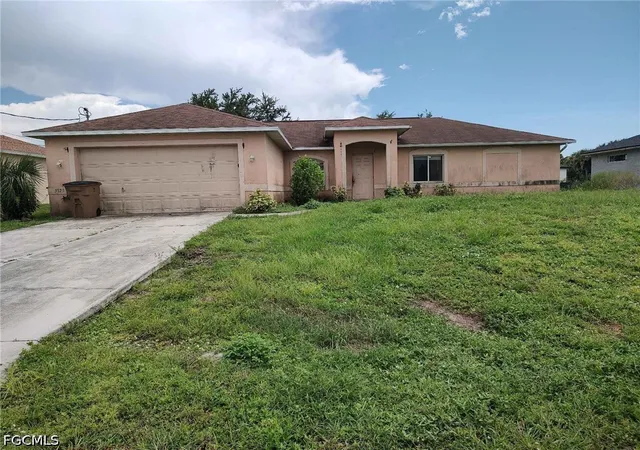 Photo 1 of Single family home for sale at 3125 74th St W, Lehigh Acres, FL 33971 | MLS# 2026035895 | Listing updated on 2026-09-18