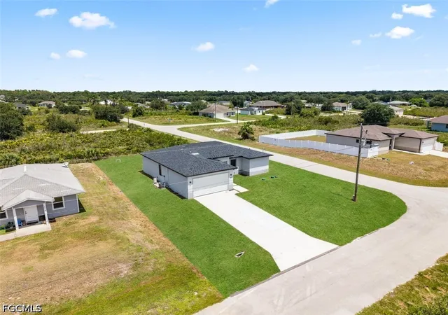 Photo 3 of Single family home for sale at 2700 69th St W, Lehigh Acres, FL 33971 | MLS# 2026035908 | Listing updated on 2026-09-14