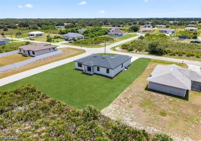 Photo 3 of Single family home for sale at 2700 69Th St W, Lehigh Acres, FL 33971 | MLS# 2026035908 | Listing updated on 2026-09-14