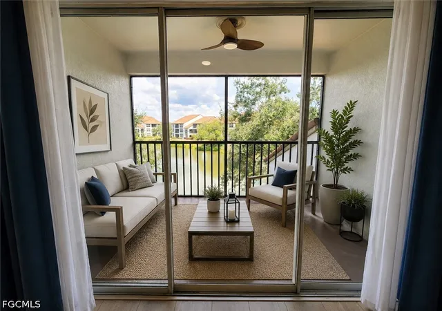 Listing Photo 5 - Condo for sale in building located at 7935 Preserve Cir, Naples, FL 34119 - Unit #434