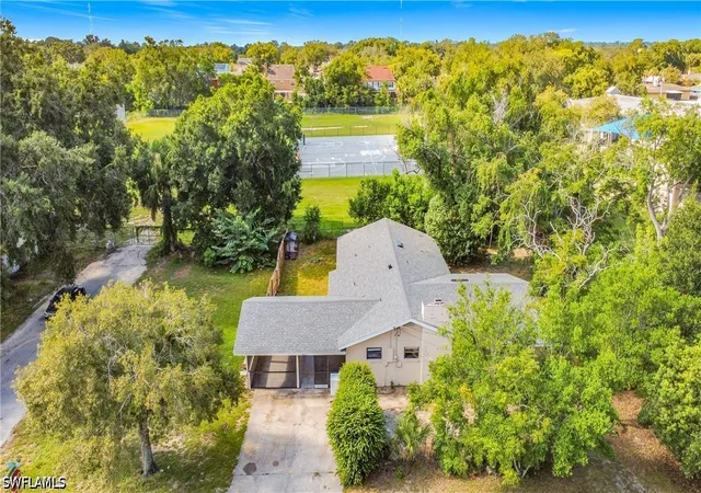 Photo 3 of Single family home for sale at 3414 Portersfield Rd, Orlando, FL 32808 | MLS# 226030405 | Listing updated on 2026-09-12