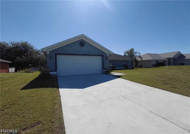 Photo 2 of Single family home for sale at 2013 Ne 13th Pl, Cape Coral, FL 33909 | MLS# 2026036014 | Listing updated on 2026-09-11