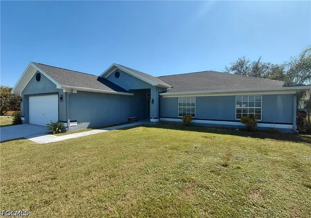 Photo 3 of Single family home for sale at 2013 Ne 13th Pl, Cape Coral, FL 33909 | MLS# 2026036014 | Listing updated on 2026-09-11