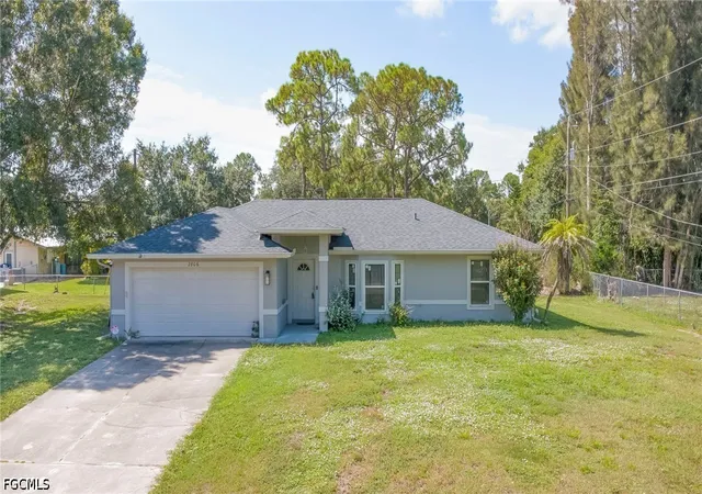 Photo 1 of Single family home for sale at 2806 E 3rd St, Lehigh Acres, FL 33936 | MLS# 2026036053 | Listing updated on 2026-09-11