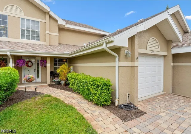 Photo 2 of Townhouse for sale at 20012 Wolfel Trl, Estero, FL 33928 | MLS# 2026036058 | Listing updated on 2026-09-03