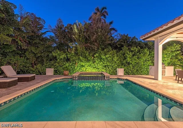 Photo 3 of Sale Pending at 155 20th Ave S, Naples, FL 34102 | MLS# 226030692 | Listing updated on 2026-09-08