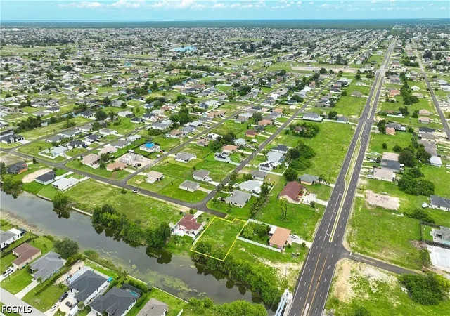 Photo 3 of Land for sale at 722 Ne 12th St, Cape Coral, FL 33909 | MLS# 2026036109 | Listing updated on 2026-09-14