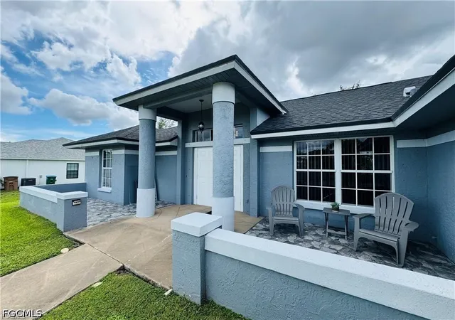 Photo 3 of Single family home for sale at 1906 Sw 15th Place, Cape Coral, FL 33991 | MLS# 2026036135 | Listing updated on 2026-09-16