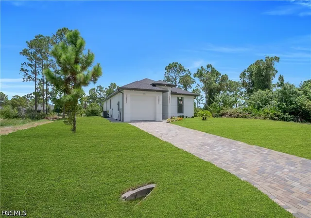 Photo 1 of Sale Pending at 1070 Fayette Ave, Lehigh Acres, FL 33974 | MLS# 2026036145 | Listing updated on 2026-10-28