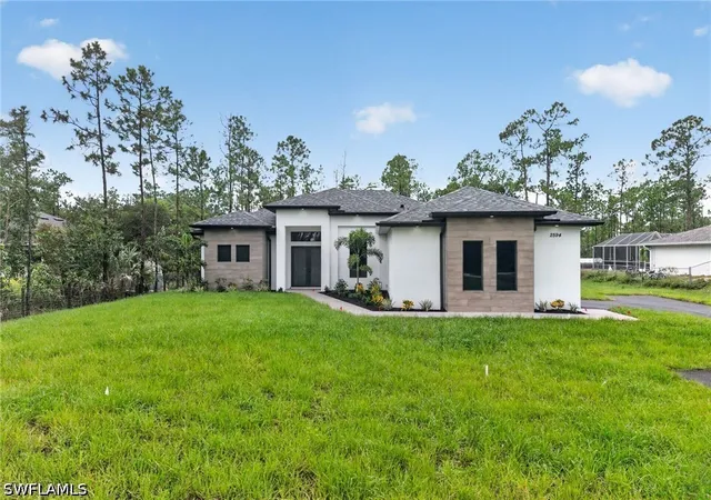 Photo 4 of Single family home for sale at 2594 50Th Ave Ne, Naples, FL 34120 | MLS# 226029342 | Listing updated on 2026-09-09
