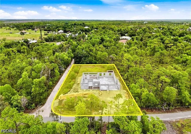 Photo 3 of Single family home for sale at 5288 Fairbanks Dr, Saint James City, FL 33956 | MLS# 2026036197 | Listing updated on 2026-09-02